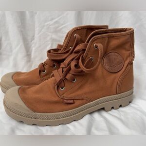 Palladium Pampa Hi Boot W9.5 - Peru Archive